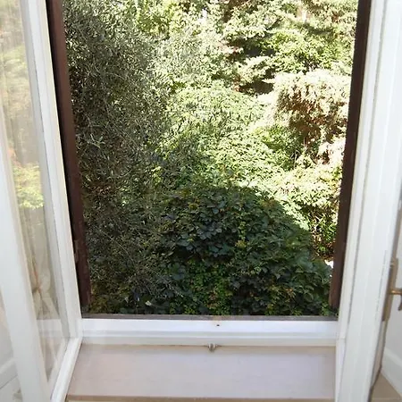 Nocleg ze śniadaniem Arena Alfieri *