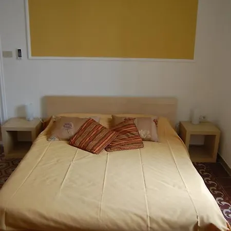 Bed & Breakfast Arena Alfieri