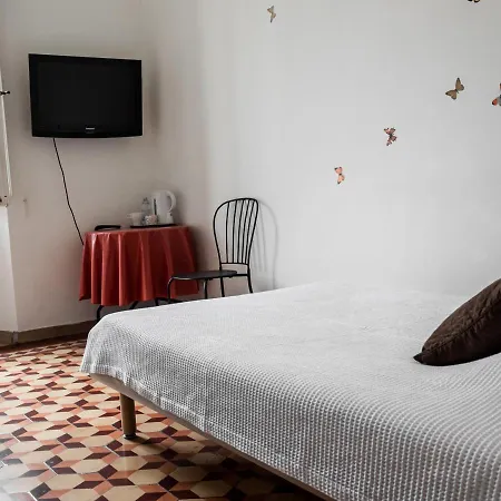 Couette-café Arena Alfieri *